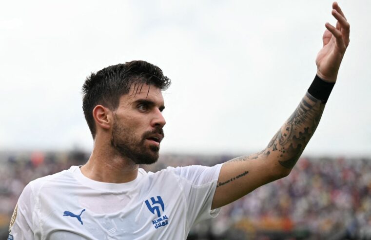 Torcedores rivais provocam Rúben Neves com morte de Diogo Jota; CR7 defende companheiro