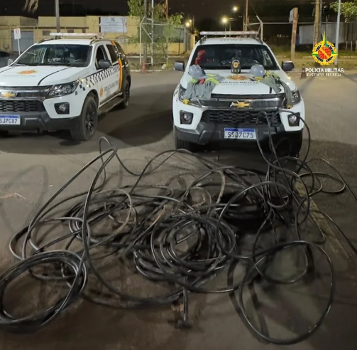 Trio é preso após se disfarçar de funcionários de empresa de telecomunicações para furtar cobre em Santa Maria