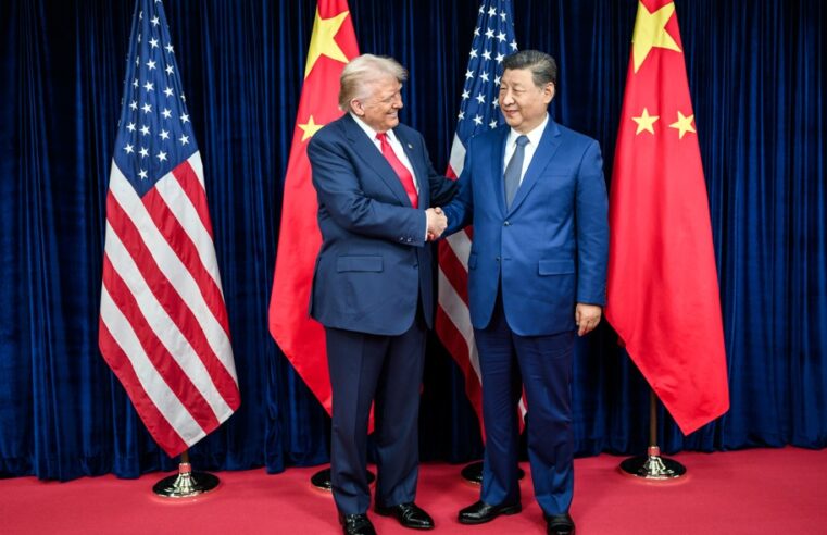 Trump diz ter “grande amizade” com Xi e defende comércio mais equilibrado entre EUA e China