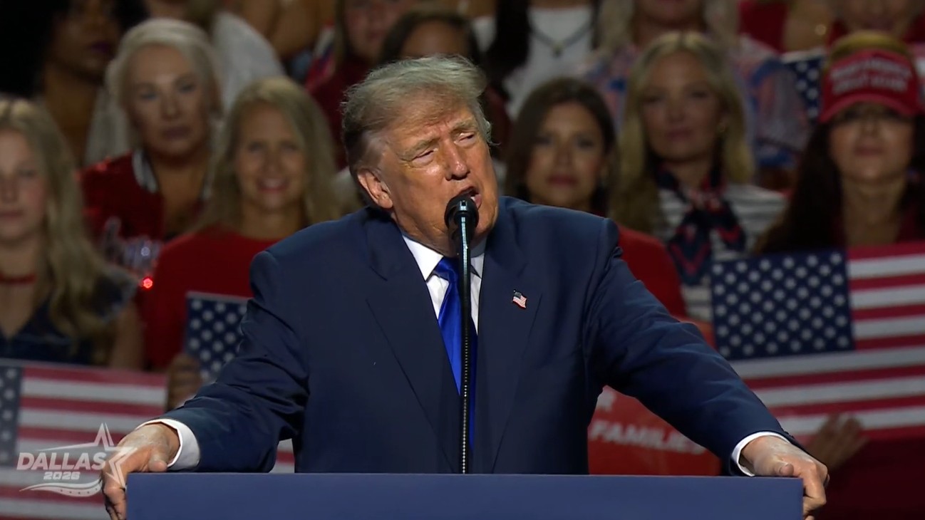 Trump promete distribuir US$ 5 mil, se seu partido vencer eleições nos EUA
