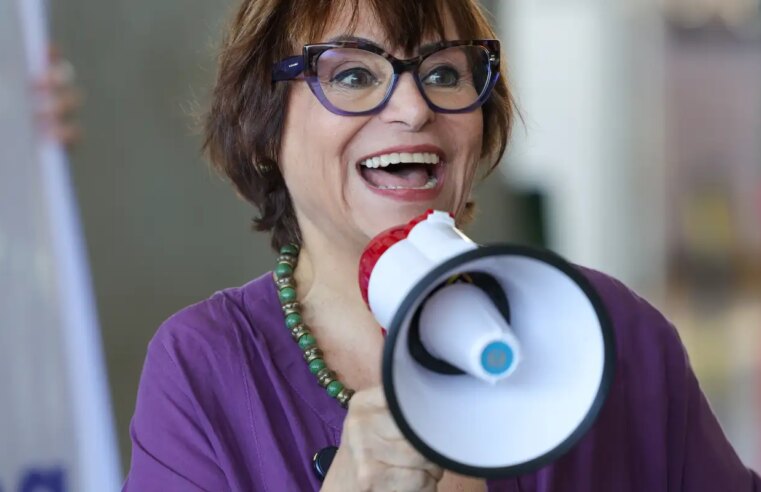 Viva Maria, da Rádio Nacional, presta serviço a mulheres há 45 anos 