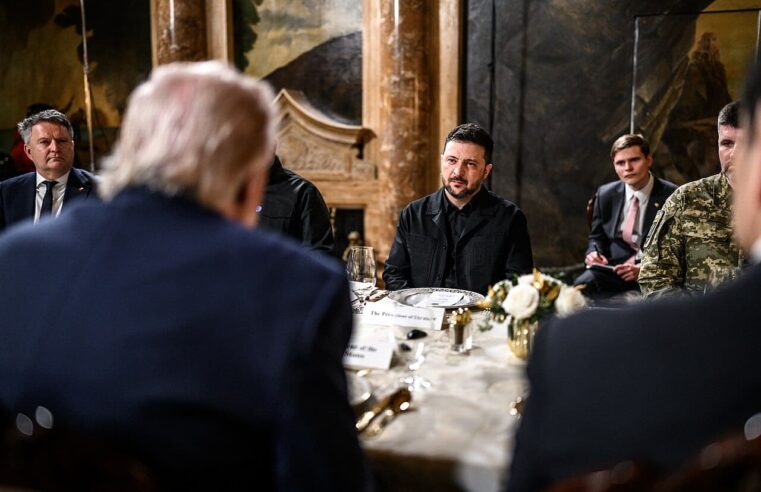 Zelensky diz que Trump autorizou Ucrânia a fabricar mísseis Patriot