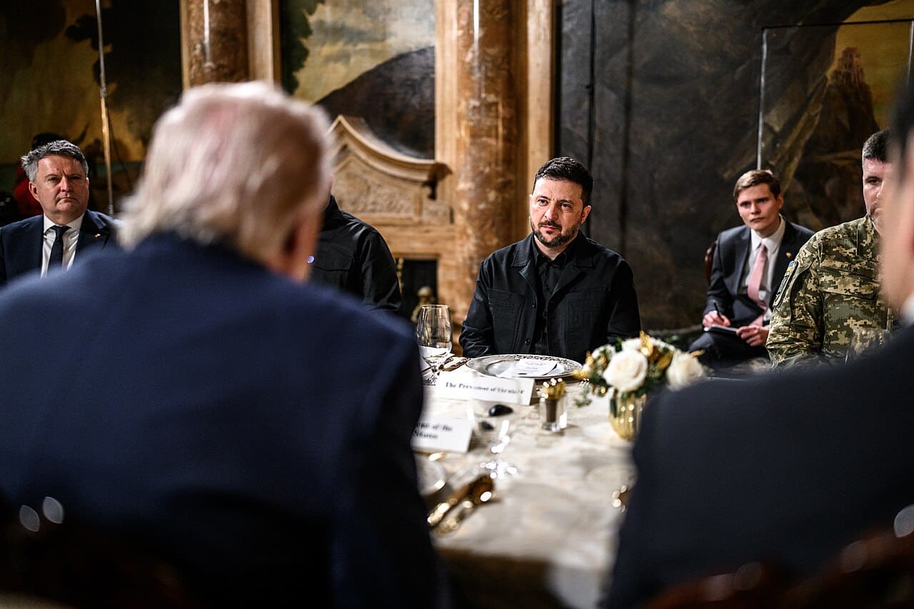 Zelensky diz que Trump autorizou Ucrânia a fabricar mísseis Patriot
