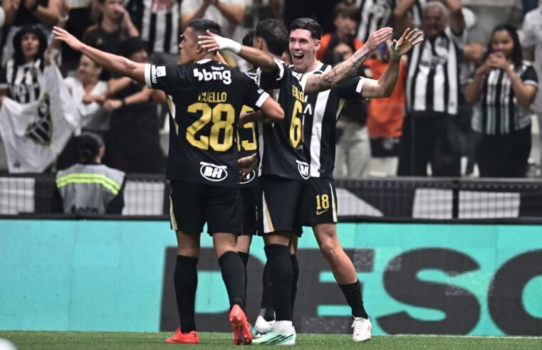Atlético-MG fura bloqueio do Coritiba, vence mais uma em casa e segue na cola do G-4