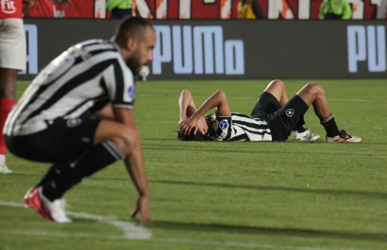 Botafogo de Tite perde por 3 a 0 para o Inter, que pressiona Corinthians na luta contra a queda
