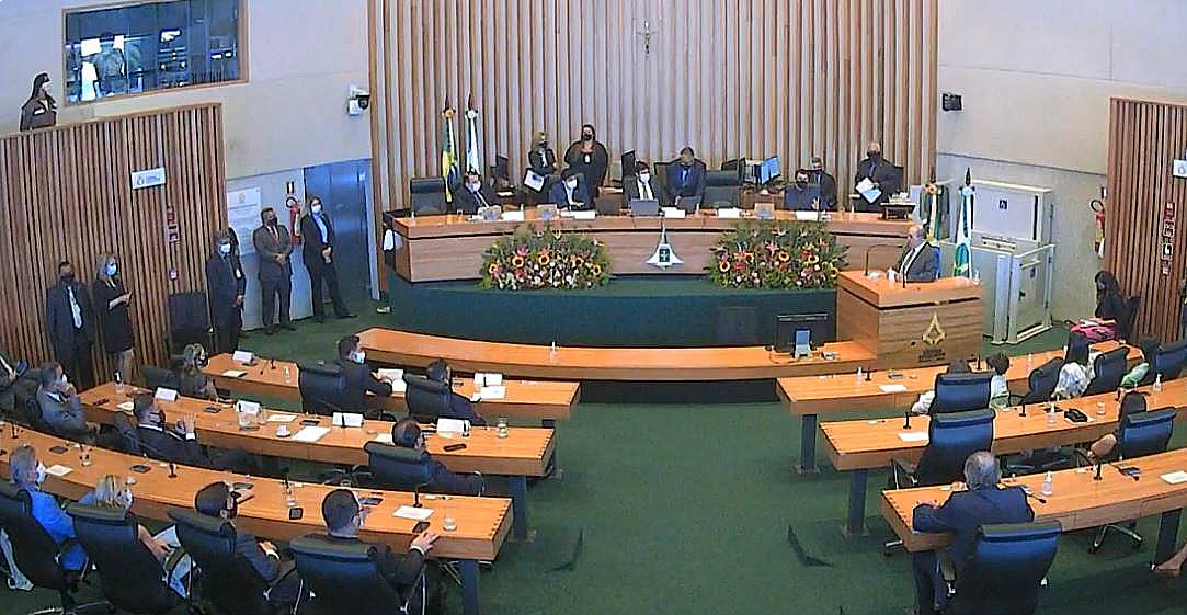 CLDF aprova proposta orçamentária de R$ 1,2 bilhão para 2027