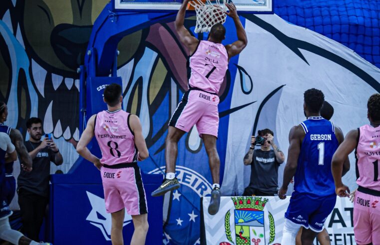 Caixa Brasília Basquete vence Cruzeiro em virada eletrizante pelo NBB