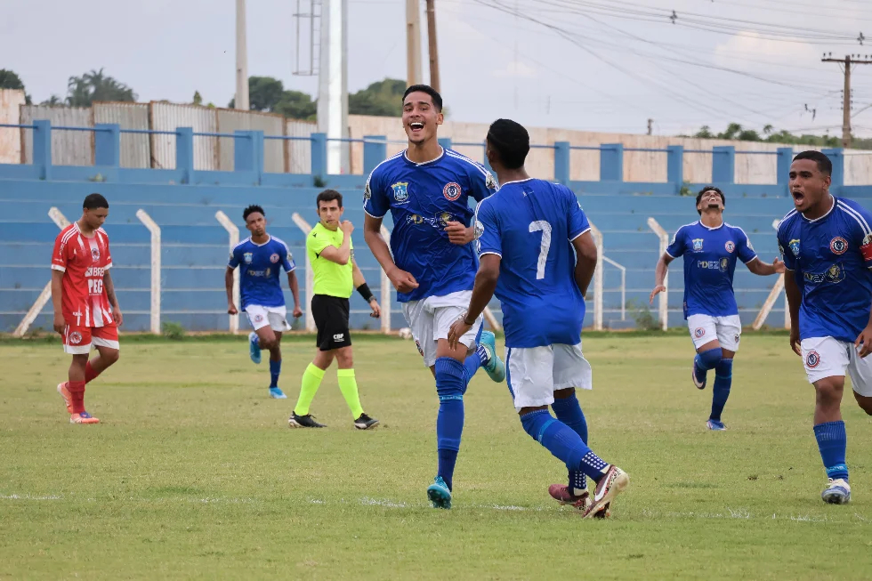 Canaã e Taguatinga se enfrentam pela final do Candangão Série B