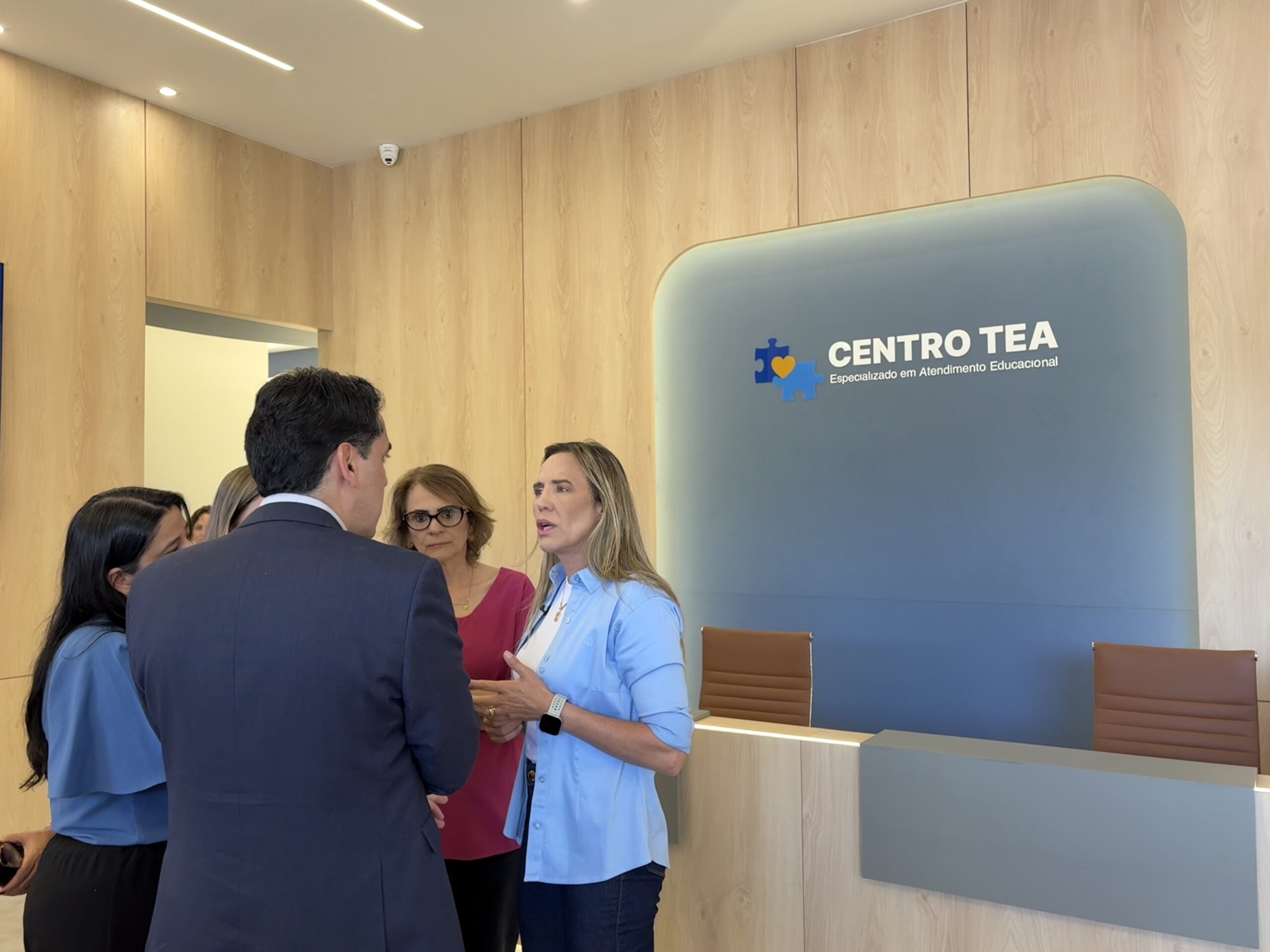 Celina Leão faz visita técnica ao novo Centro TEA em Taguatinga e projeta unidade em Samambaia
