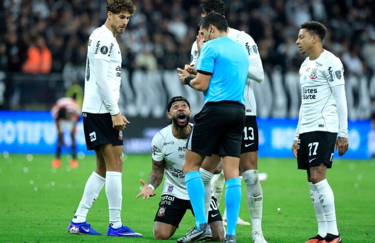 Chances de rebaixamento do Corinthians sobem para 41% após atropelo do Palmeiras