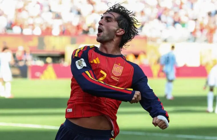 Espanha se consolida no topo do ranking da Fifa; Brasil cai para 6º