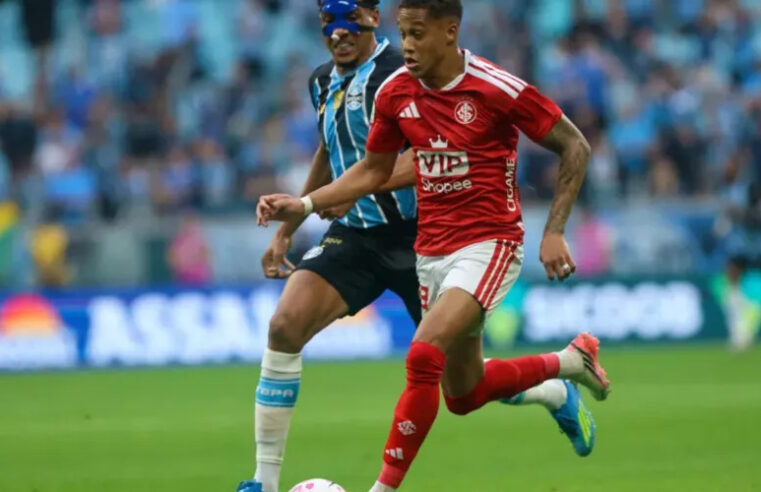 Grêmio e Inter empatam no Grenal do desespero e seguem no Z4 do Brasileirão