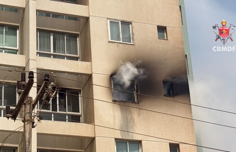 Homem é resgatado após incêndio em apartamento em Samambaia
