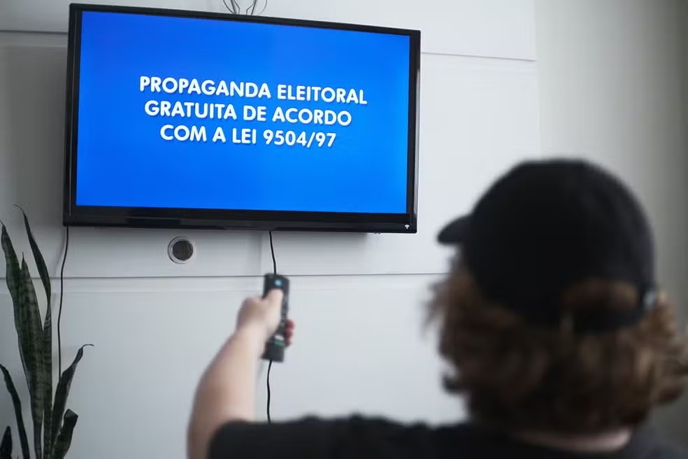 Horário eleitoral gratuito na TV e no rádio volta no dia 9