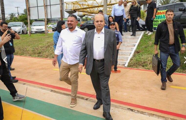 Ibaneis Rocha passa por cirurgia no quadril