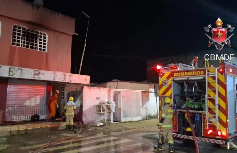 Incêndio atinge apartamento em Planaltina e deixa homem ferido
