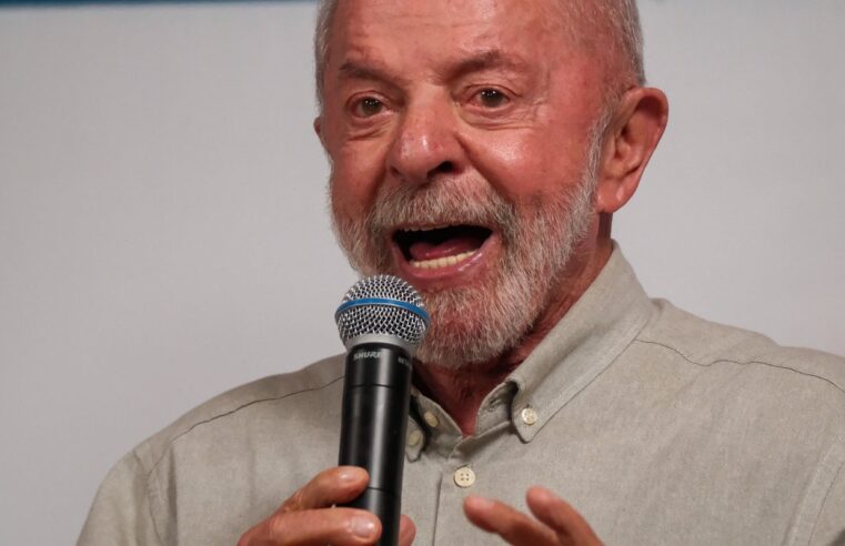 Lula aceita proposta de Flávio para quebra de sigilo bancário
