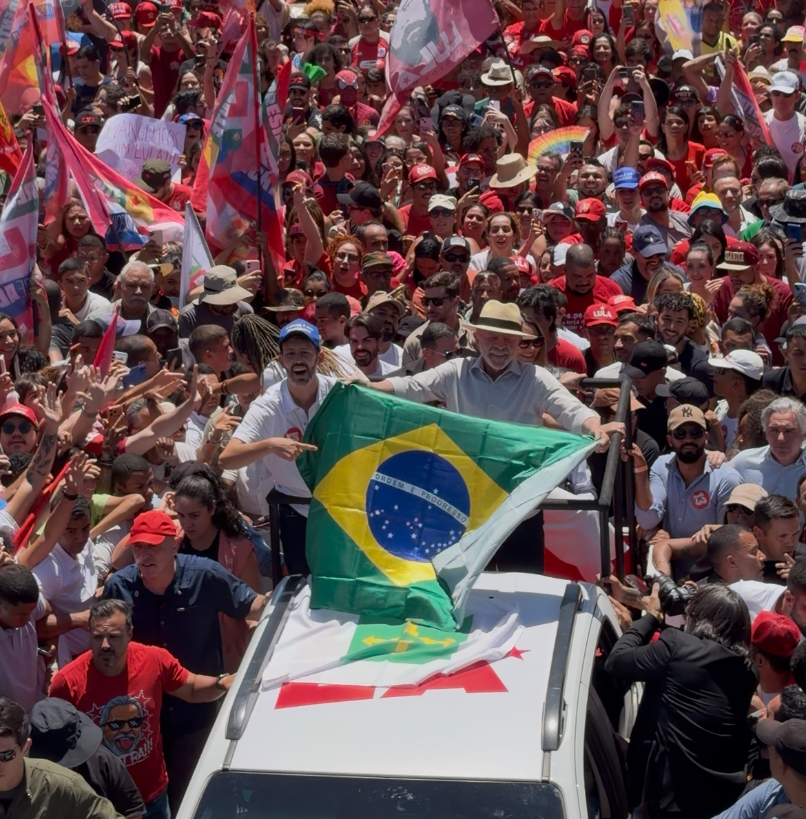 Lula diz que Brasília não será governada por “amigos de Vorcaro”