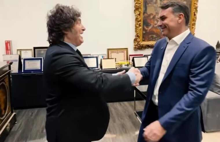 Milei celebra avanço de Flávio e projeta nova fase entre Brasil e Argentina