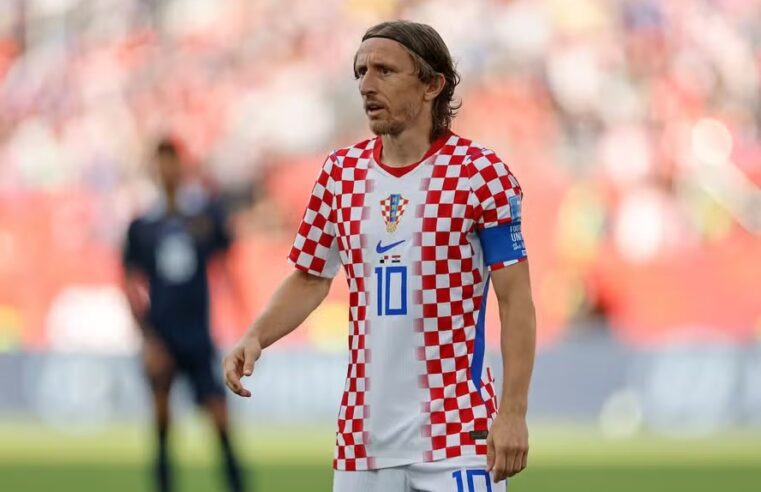 Modric espera apoio da torcida contra Espanha após humilhação diante da Inglaterra