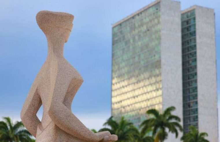 Observadores da OEA avaliam que STF e TSE geraram incerteza na campanha