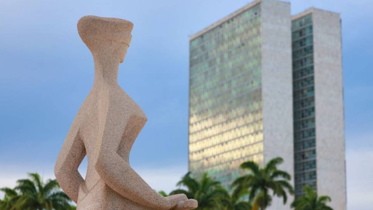 Observadores da OEA avaliam que STF e TSE geraram incerteza na campanha