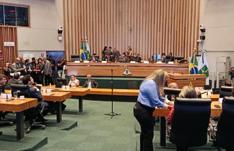 Plenário da CLDF aprova, em primeiro turno, reeleição para a Mesa Diretora
