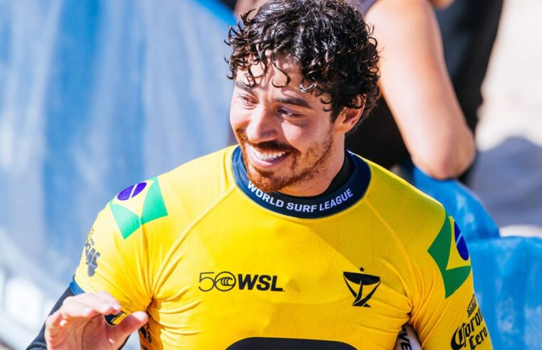 Surfe: Yago Dora, Ítalo Ferreira e Medina vão às quartas em Peniche