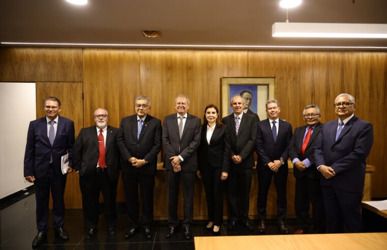 TJDFT recebe magistrados do Peru para troca de experiências