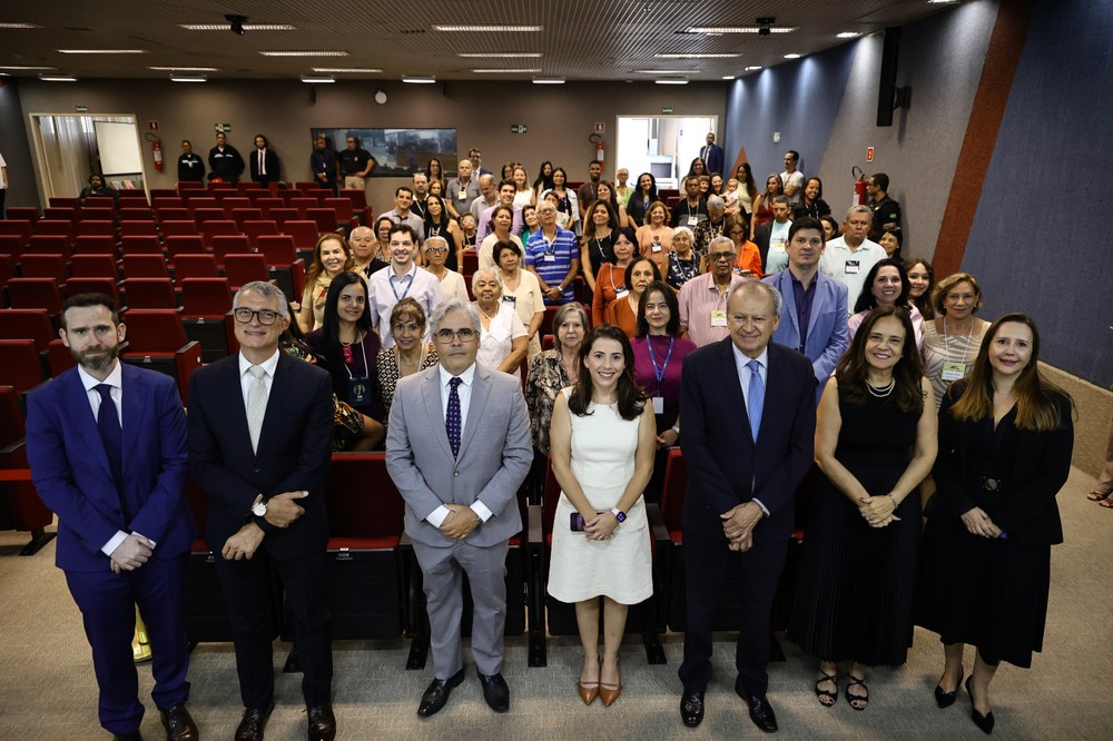 TJDFT recebe pais e avós de servidores em edição especial