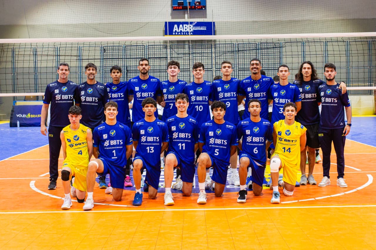 Time de vôlei representa o DF em torneio de base